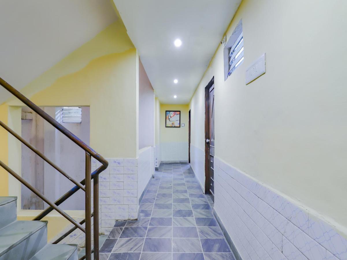 Oyo 80678 Shreenath Residency New Delhi Extérieur photo